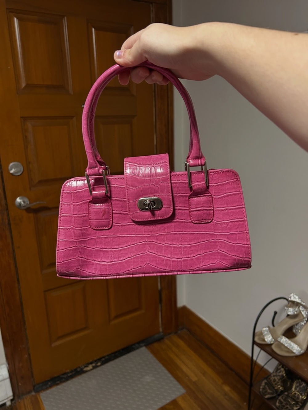 Hot Pink Croc-Embossed Top-Handle Women’s Bag